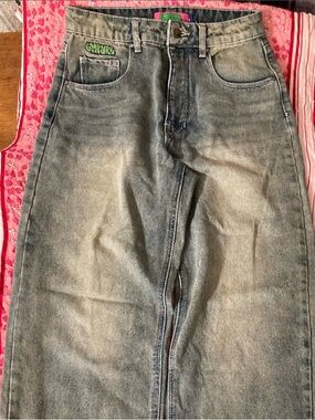 Empyre Distressed blue Grey Washed Denim Jeans with Pink Label Accent